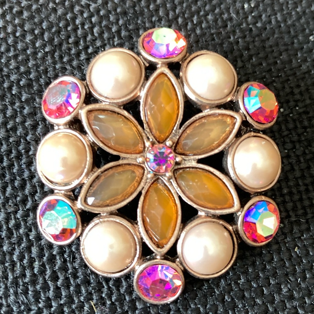 Vintage Brooch highlighted in Copper tones